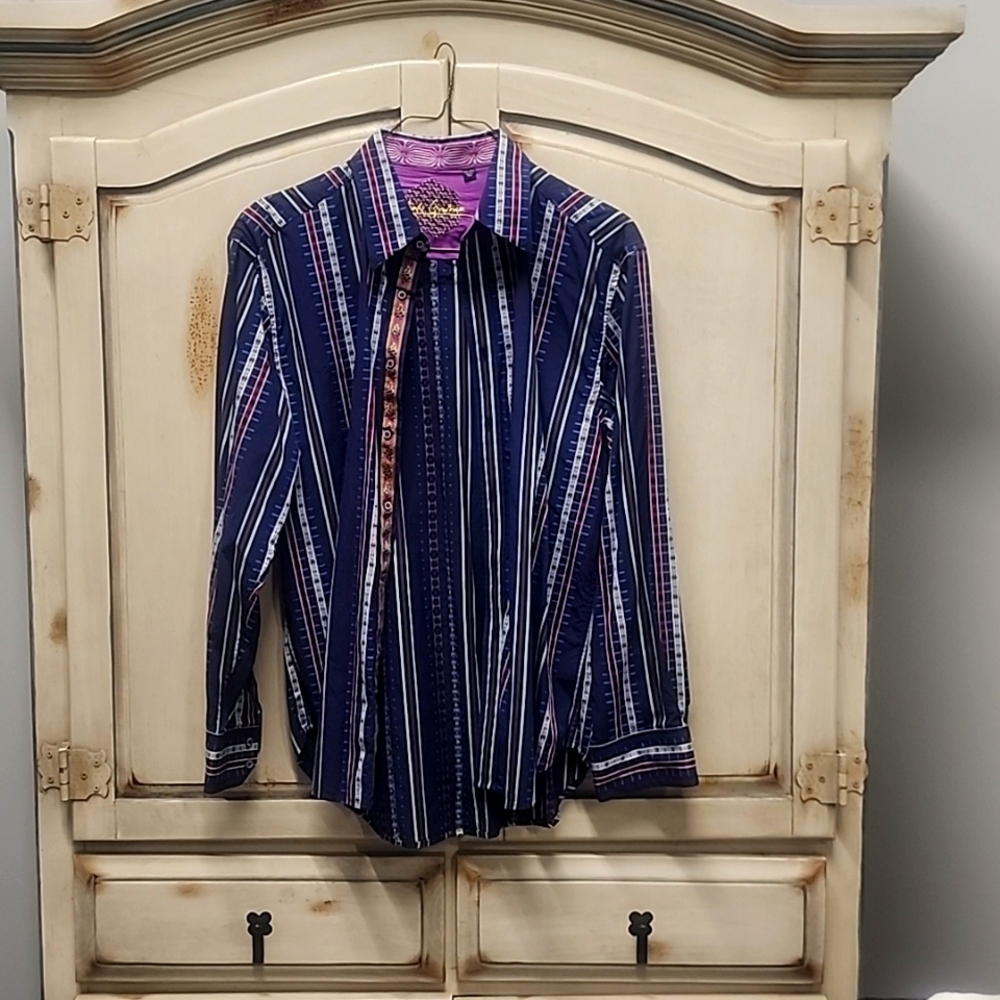 Long sleeve button shirt